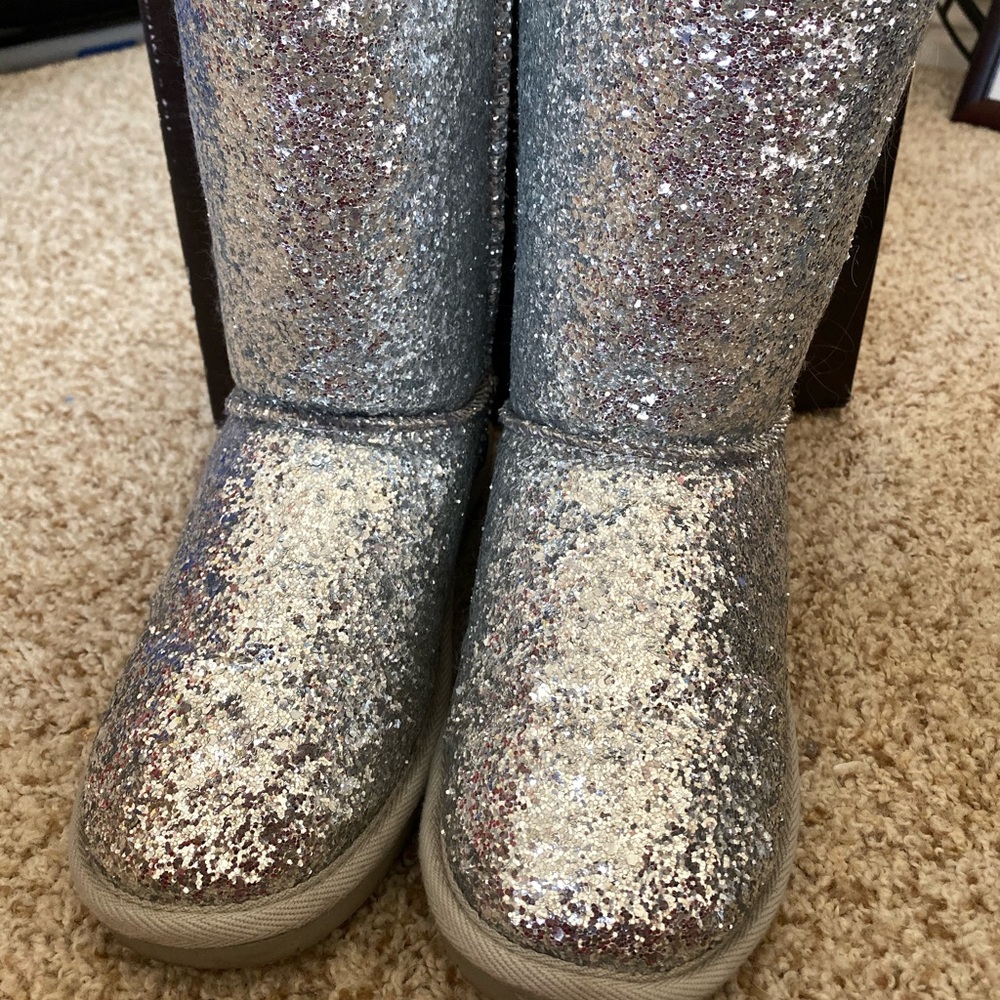 Bear Paws silver sequin boots
